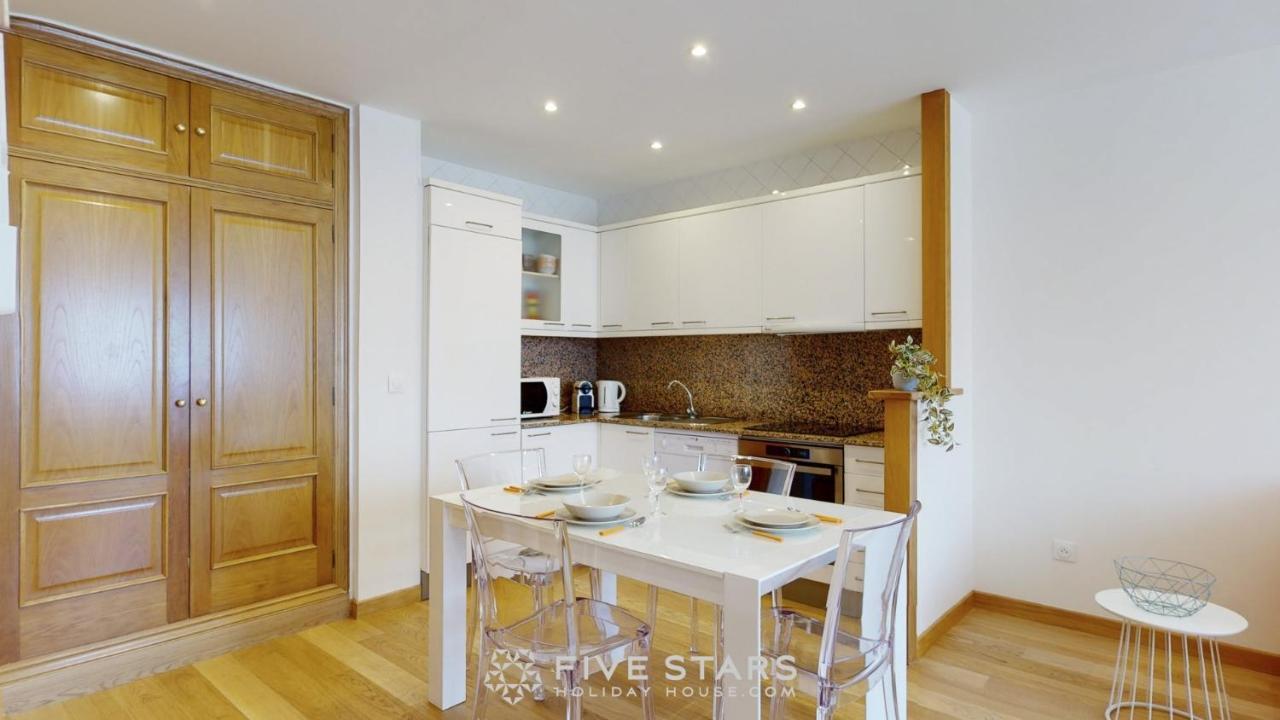 Zhara Suite Five Stars Holiday House - Generale Niza Exterior foto